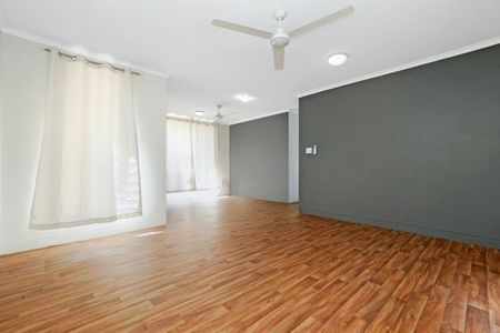 20 Mahogany Crescent, Karama, NT 0812 - Photo 5
