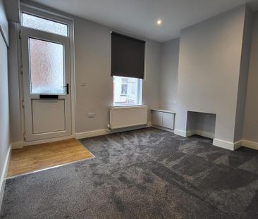2 bedroom house to rent - Photo 3