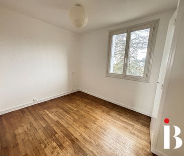 Location Appartement 4 pièces 63m² ST HERBLAIN 44800 - Photo 3