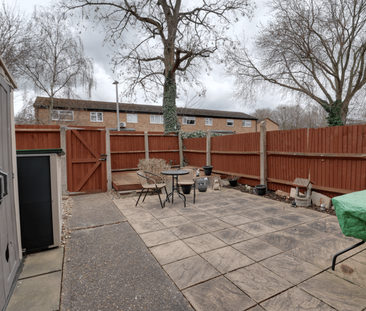 3 bedroom terraced house to rent - Photo 6