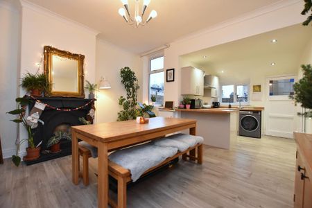 2 bedroom terraced house to rent - Photo 3