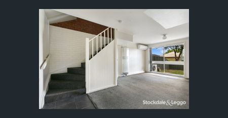 Double Story Unit - Photo 4