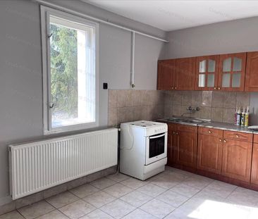 Kiadó jó állapotú lakás - Szolnok - Photo 2