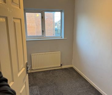 3 Bed Terraced House, Mawfa Avenue, S14 - Photo 5