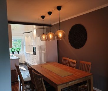 Lerbäcksgränd, Bandhagen - Photo 2