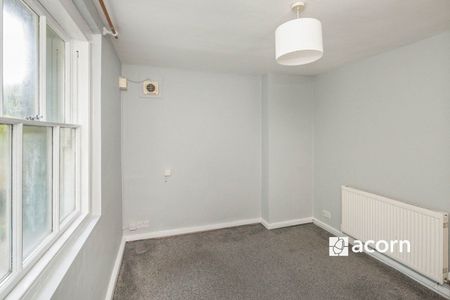 Somerset Gardens, London, SE13 - Photo 5