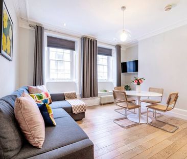 Saint Martin's Lane - Photo 2