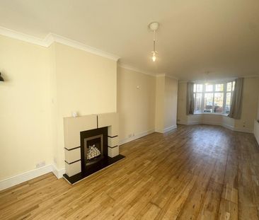 Spies Lane, Halesowen, West Midlands - Photo 3