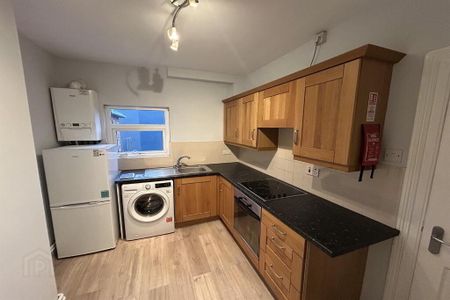 198b Ravenhill Road, Belfast, BT6 8EF - Photo 4