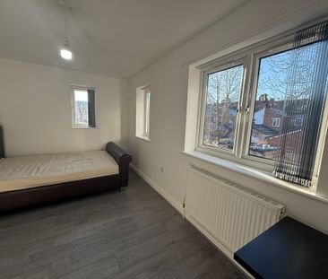 Burlington Mews, BIRMINGHAM - Photo 5