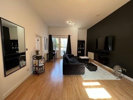 2 Bed Flat, Clarendon House, NG1 - Photo 1