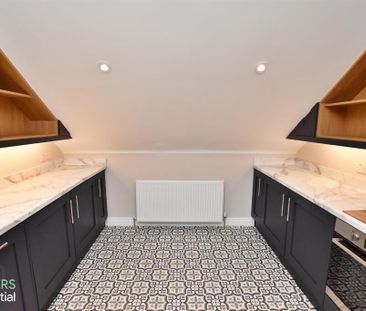 Apt 4, 244 Upper Newtownards Road, Belfast, BT4 3EU - Photo 6