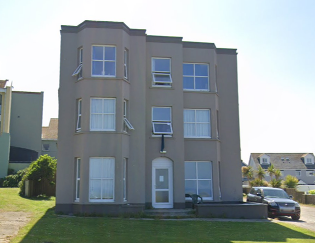 Seacroft Room 15 - Photo 1