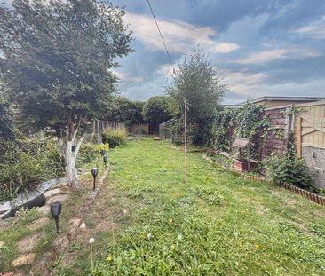 3 bedroom terraced house to rent - Photo 4