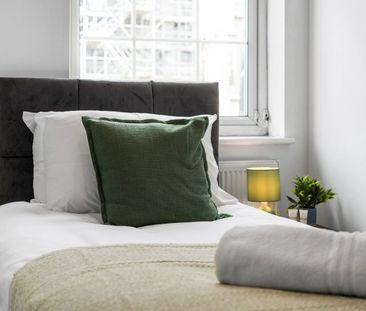 2 Bed Flat, Richmond Place, BN2 - Photo 2