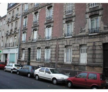 Location Appartement 2 pièces 42m² - Photo 3