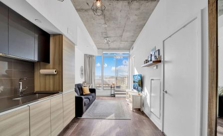 For Lease - 1238 Dundas Street Unit# 804, Toronto, Ontario - Photo 4