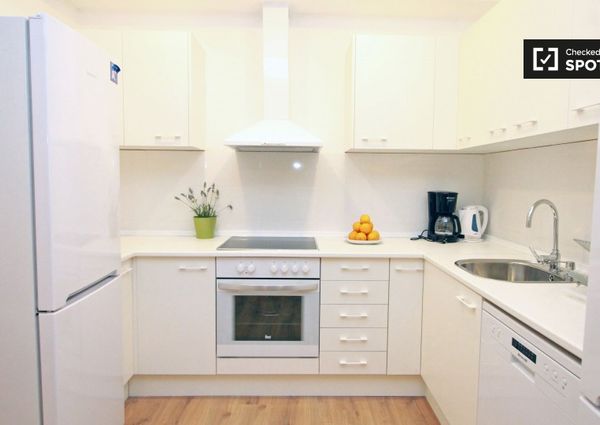 barcelona, Catalonia 08013