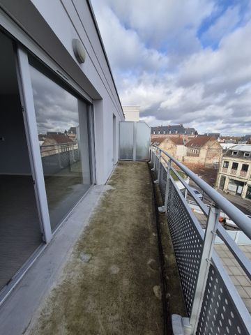 Location Appartement 2 pièces 45m² VALENCIENNES 59300 - Photo 3