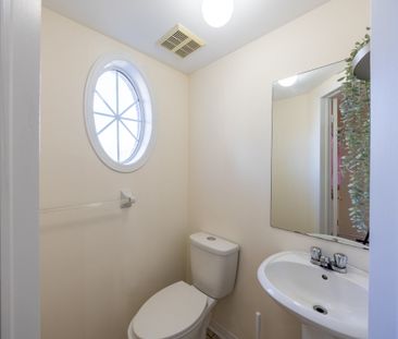 For Lease - 113 Highhill Drive Unit# Main, Toronto, Ontario - Photo 6