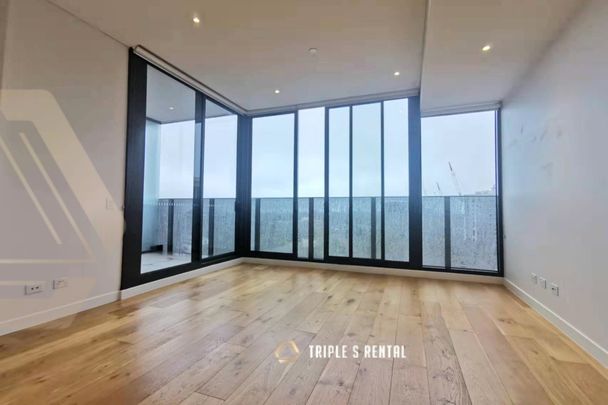 Lucent - Luxurious One Bedroom Apartment With Storage Cage & Secure & Quiet & Nice View - Photo 1