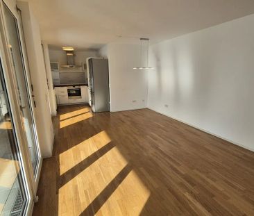 Elegant & hochwertig – Neuwertige 3-Zimmer-Wohnung auf dem Böblinge... - Photo 2