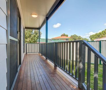🏡✨ Modern Comfort & Easy Living in a Quiet Boronia Heights Location! - Photo 6