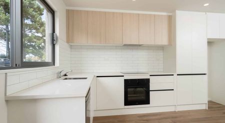 Mangere Bridge, 3 bedrooms - Photo 4