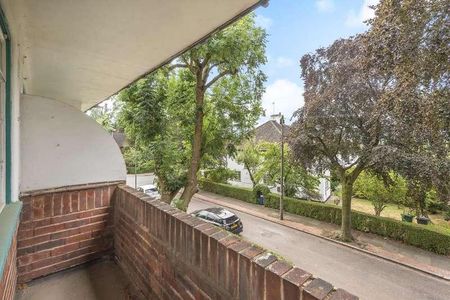 Holyoake Walk, East Finchley, N2 - Photo 4