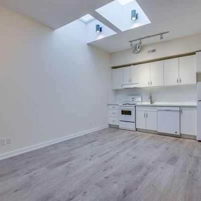 Designer 1 Bedroom 1 Bath On St Clair W - Photo 1