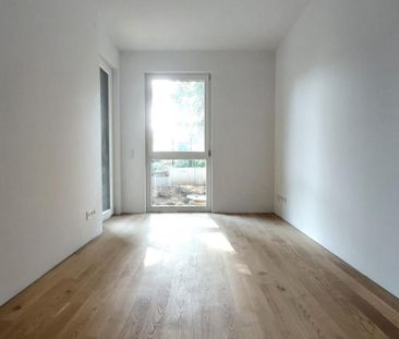 Sonnige Familienwohnung mit ca. 150 m² Garten & Tageslichtbad! - Foto 6