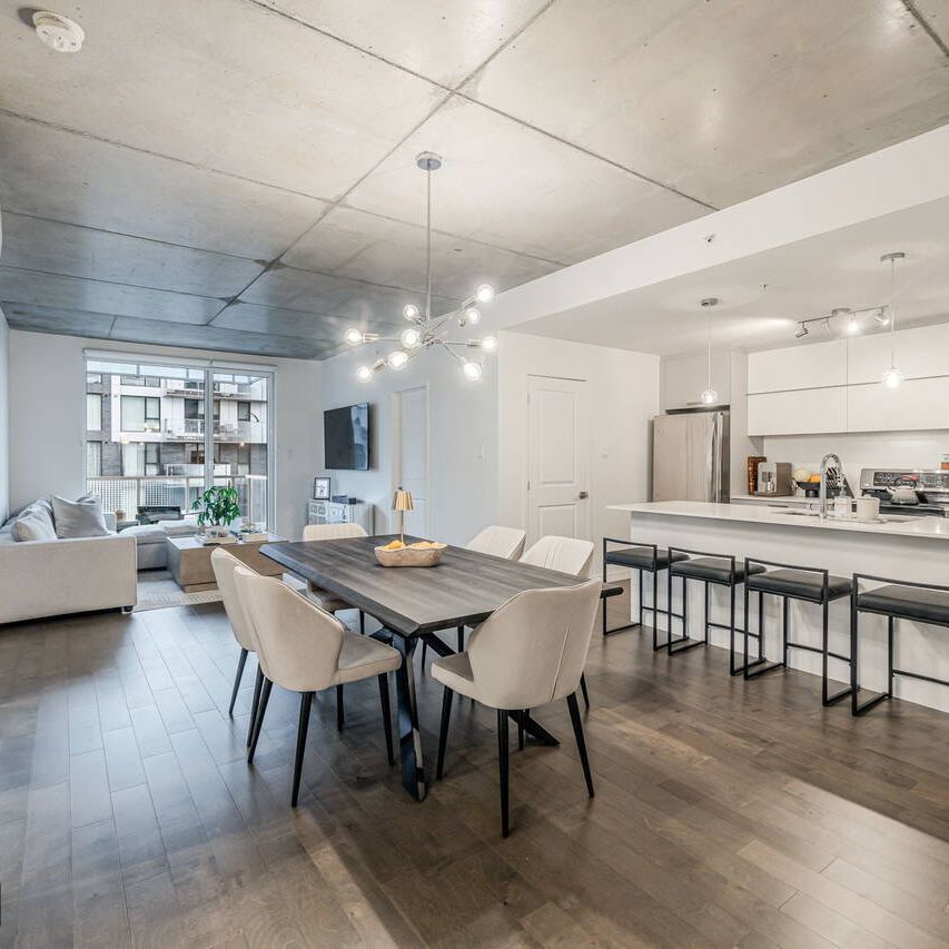 Elegant condo for rent in Pointe-Claire, Greenwich - Photo 1