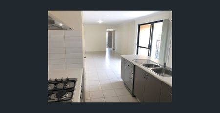 Beautiful 3x2 Home - Photo 4