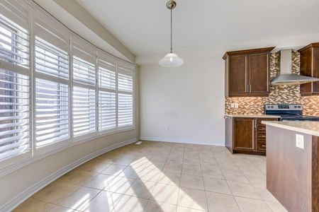 For Lease - 230 Jessie Caverhill Pass, Oakville, Ontario - Photo 5