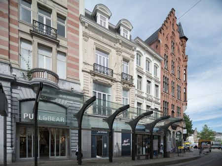 Gent Centrum - appartement met 1 slaapkamer en terras, gelegen in de Veldstraat. - Photo 2