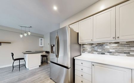 For Lease - 11 Birchcliffe Drive, Brampton, Ontario - Photo 3