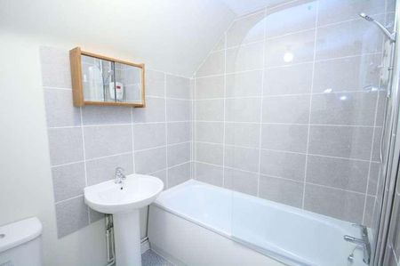 Kimber Close Wheatley Oxford, OX33 - Photo 2