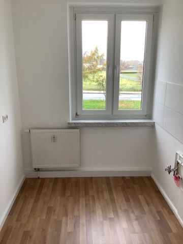 Tolle 3 Raumwohnung mit Balkon! Neu hergerichtet zum 01.09.2024! - Photo 5