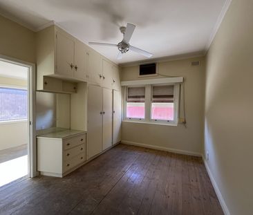 16 Eyre Highway, Port Augusta West - Photo 1
