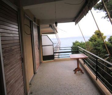 Διαμέρισμα για ενοικίαση Κέντρο (Άγιοι Θεόδωροι) - Φωτογραφία 4