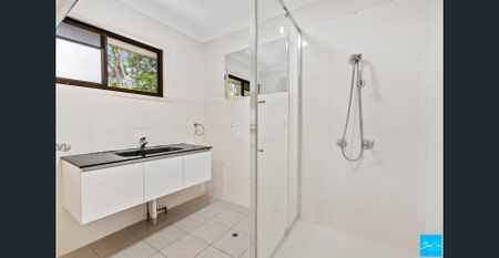 Space for parents or adult children too! - Photo 2