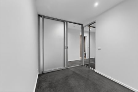 Effortless Living with Keilor Road Convenience - Photo 3