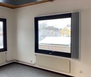 Långbrodalsvägen 48, 2:a - Photo 2