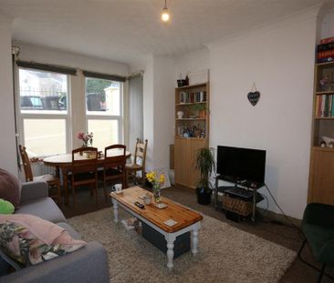 5 bedroom house to rent - Photo 1