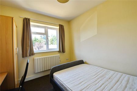 6 bedroom semi-detached house to rent - Photo 5