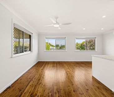 Freshly Renovated Family Home with Exceptional Comfort & Style - Photo 4