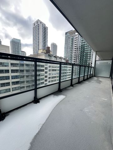 For Lease - 65 Broadway Avenue, Toronto, Ontario - Photo 3