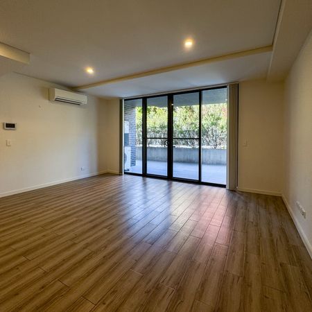 1 bedroom apartment - 20% below market rent - Photo 4