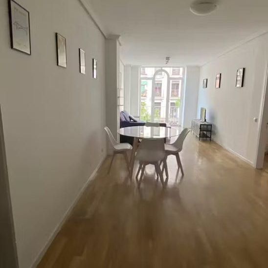 Calle de Guzmán el Bueno, Madrid, Community of Madrid 28015 - Foto 1