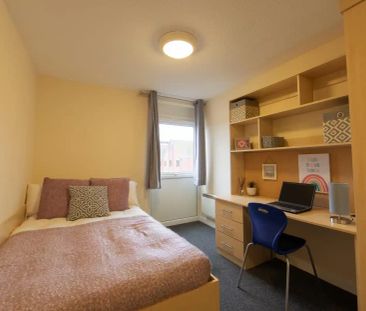 Standard Ensuite - Photo 3